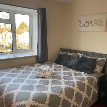 Nnk Air Bnb Enfield Eksteriør bilde