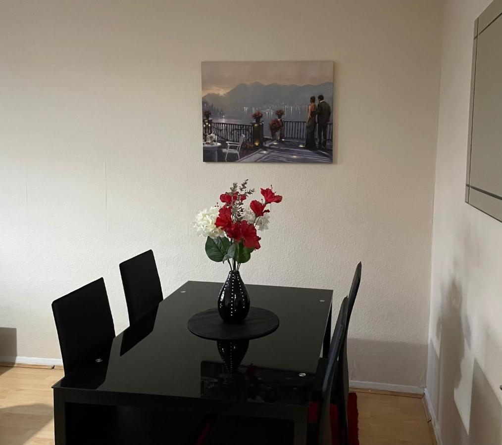 Nnk Air Bnb Enfield Eksteriør bilde